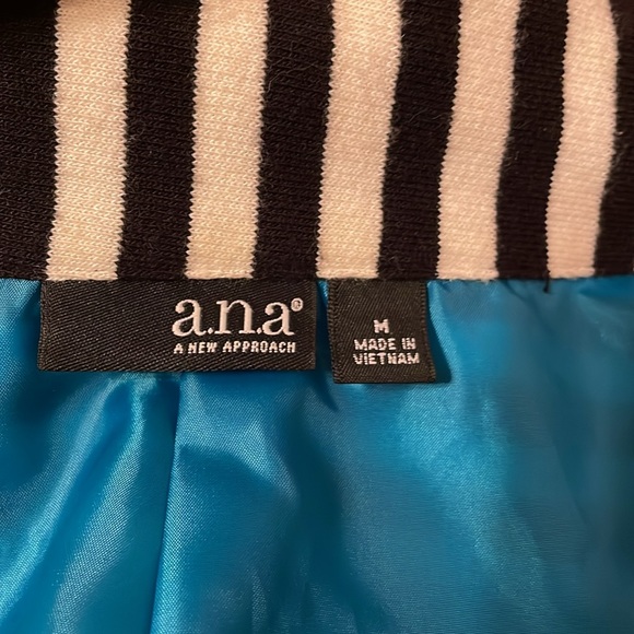 A.n.a Black & White Stripe Blazer - Picture 4 of 9